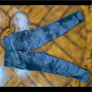 Lulu lemon leggings.